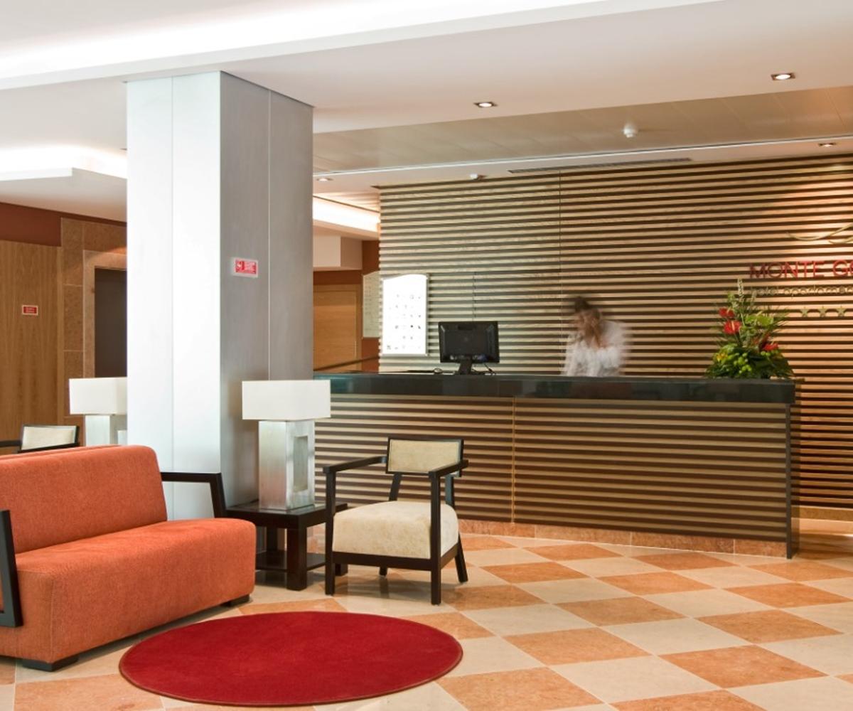 Monte Gordo Hotel Apartamentos & Spa Esterno foto